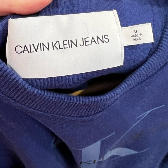Calvin Klein Men's Blue Sweater - Picture 2 of 2